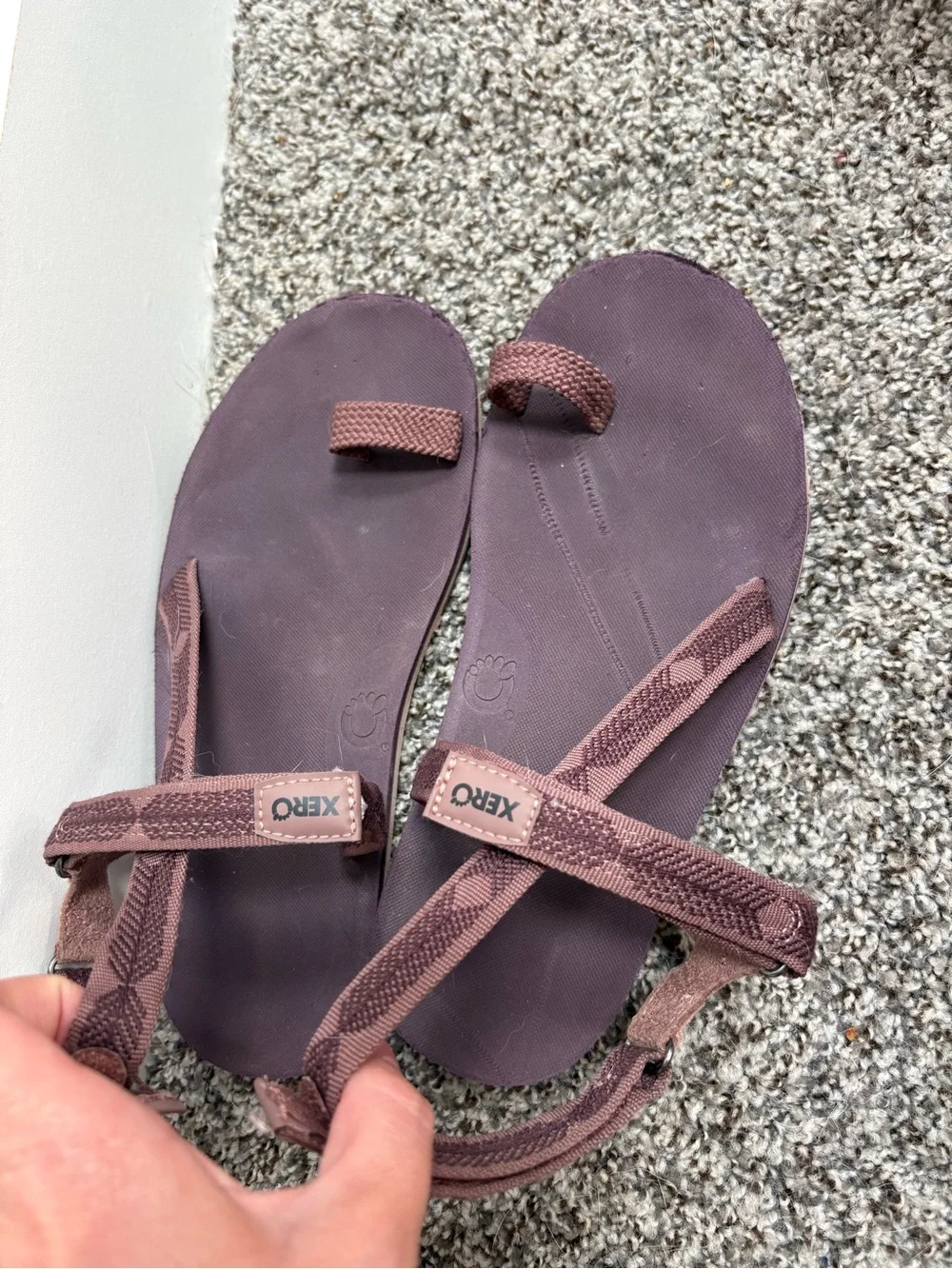 Xero Veracruz Barefoot Outdoor Purple Strappy Sandals Womens Size 7